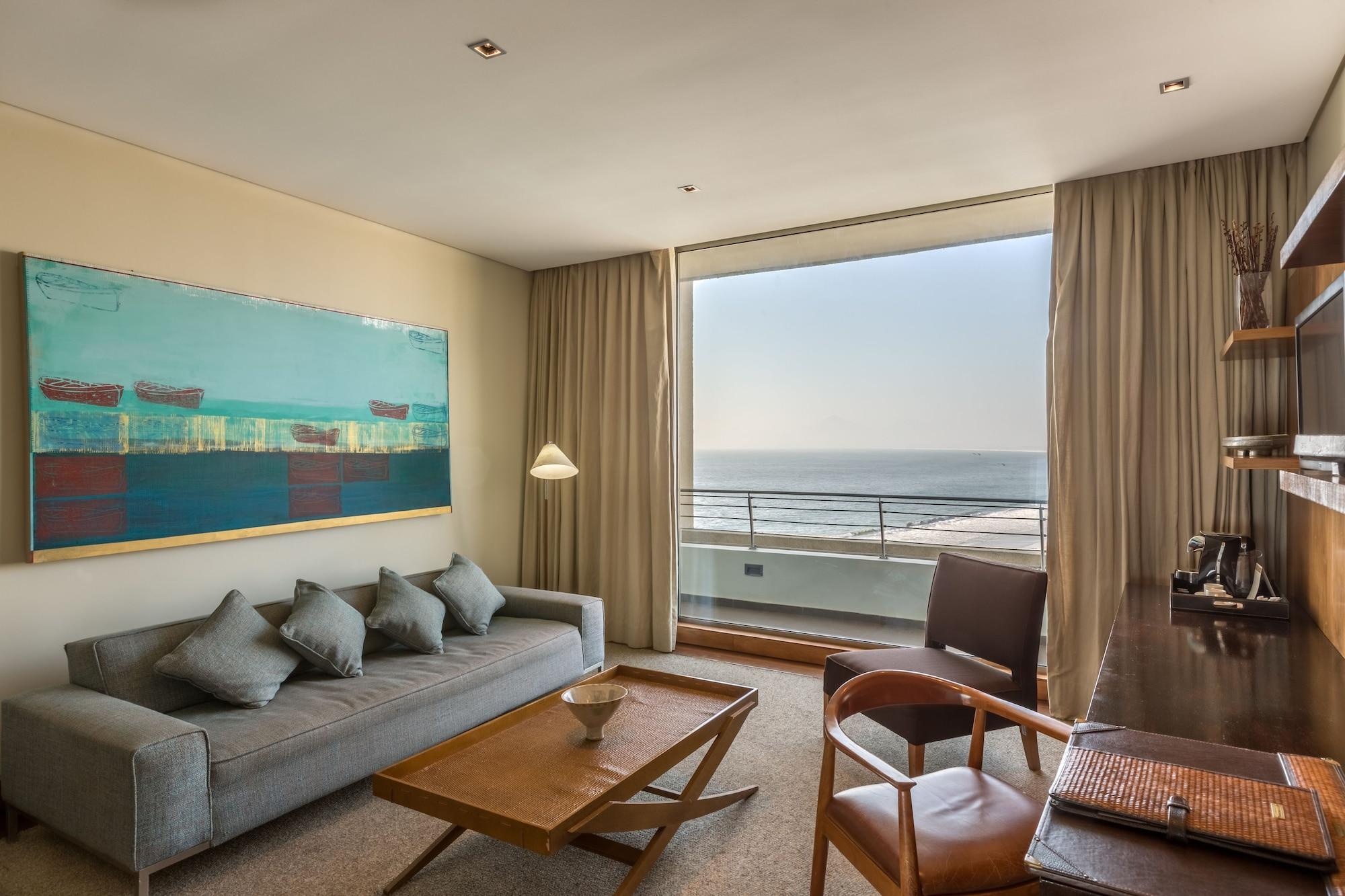 Enjoy Coquimbo 호텔 외부 사진 A suite at the InterContinental Chennai Marina