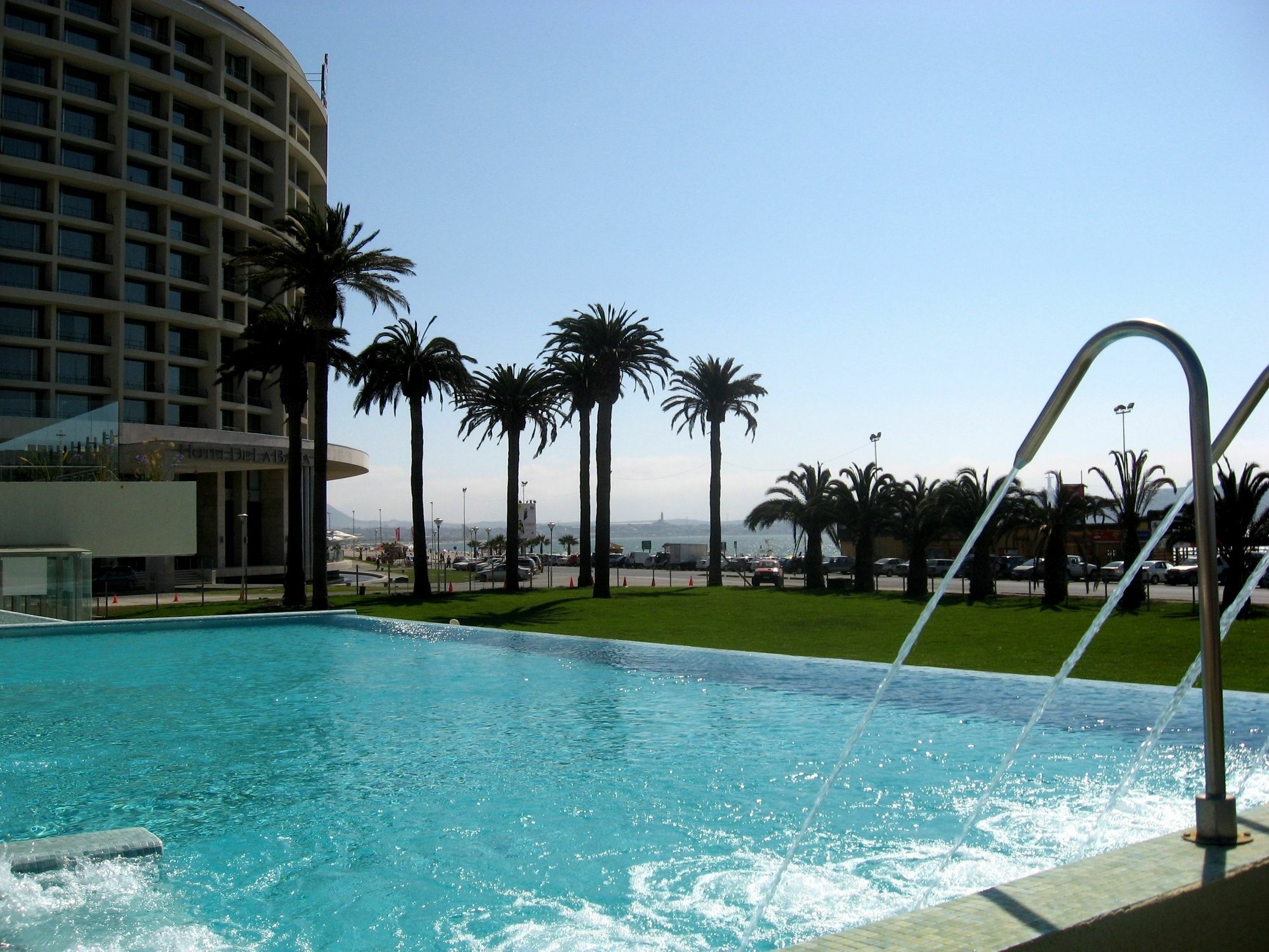 Enjoy Coquimbo 호텔 외부 사진 The pool at the hotel