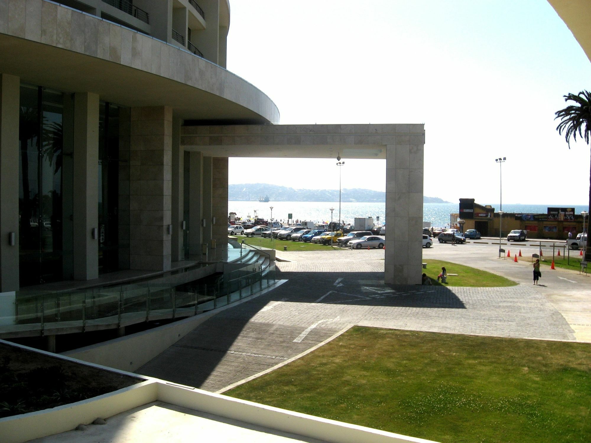 Enjoy Coquimbo 호텔 외부 사진 The entrance of the museum